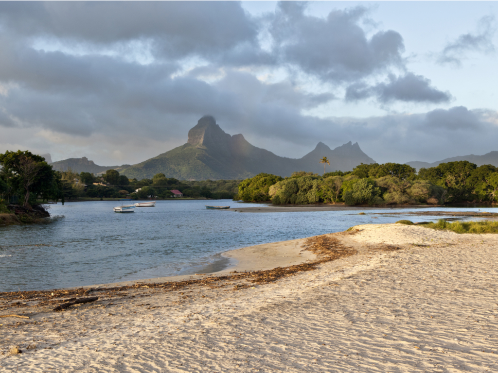 Discover the Top 25 Attractions in Mauritius - A Tropical Paradise of Wonder